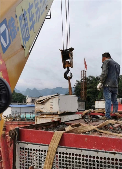 昌都市大件吊装搬运设备常用的施工手势信号解答
